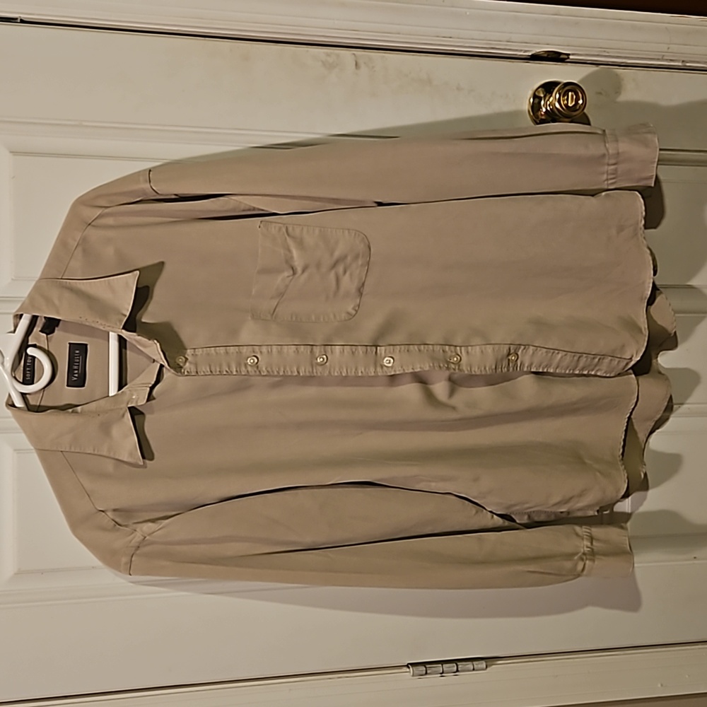 L Tan Button-down Van Heuson Dress Shirt